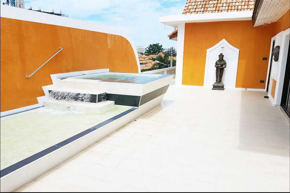 Hideland - The Luxury Tropical Villa パッタヤー エクステリア 写真
