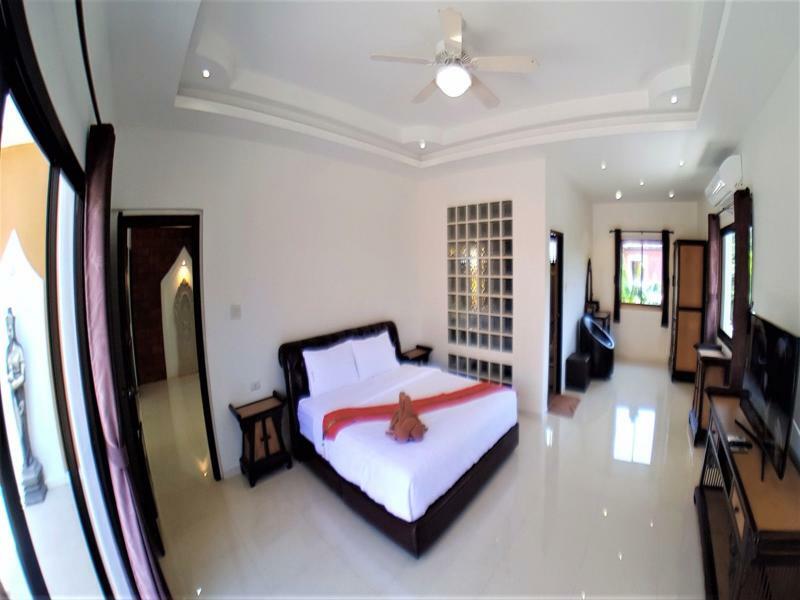 Hideland - The Luxury Tropical Villa パッタヤー エクステリア 写真