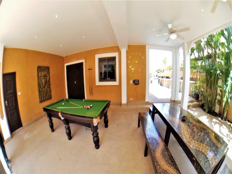 Hideland - The Luxury Tropical Villa パッタヤー エクステリア 写真